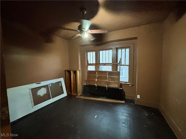 1057 Pennsylvania Avenue, Weirton, WV 26062