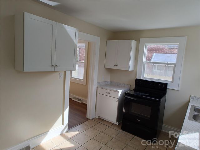 823 Lincolnton Road, Salisbury, NC 28144