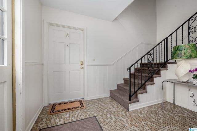 3740 Country Club Dr Apt A, Birmingham, AL 35213