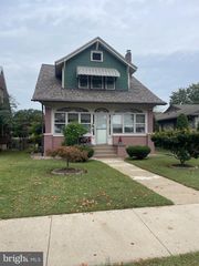 307 E LANCASTER AVE, Reading, PA 19607