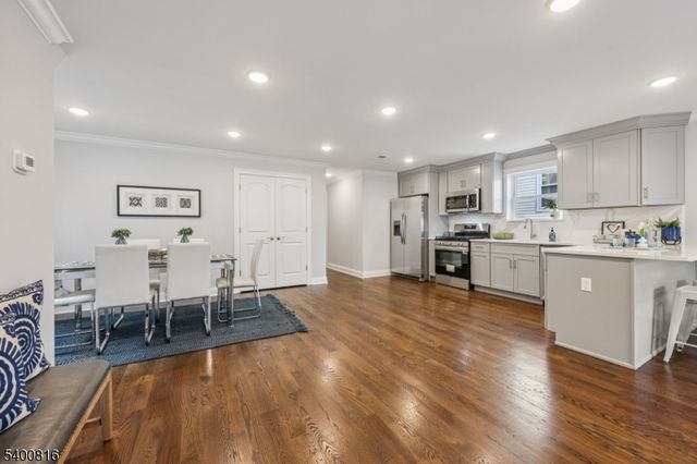 139 N 15Th St 2, East Orange City, NJ 07017