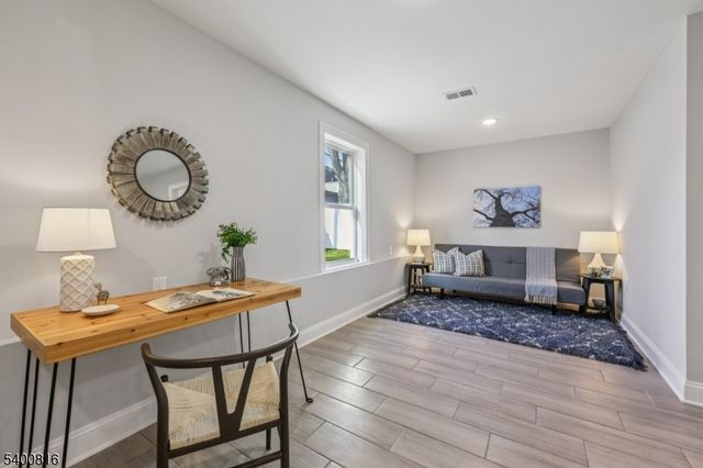 139 N 15Th St 2, East Orange City, NJ 07017