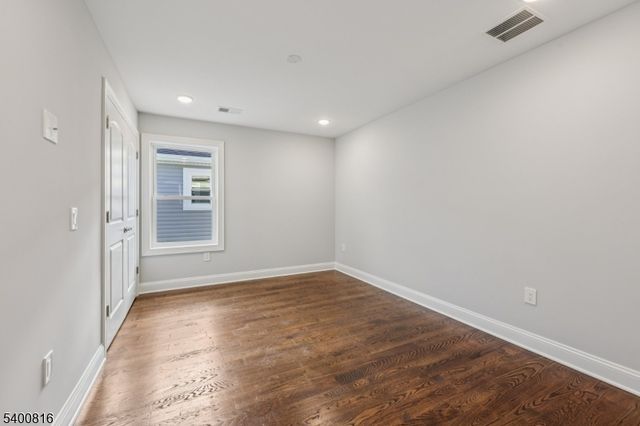 139 N 15Th St 2, East Orange City, NJ 07017