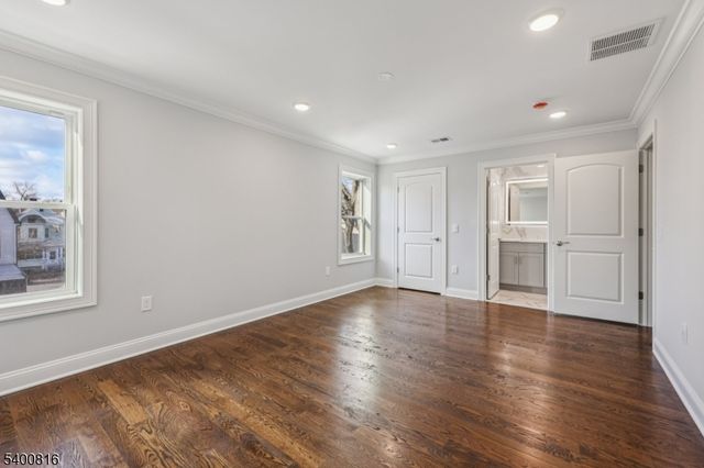 139 N 15Th St 2, East Orange City, NJ 07017