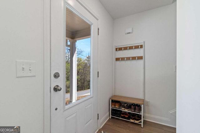 305 Ridgewood Drive, Waleska, GA 30183