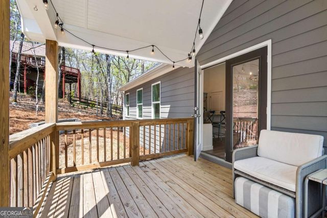 305 Ridgewood Drive, Waleska, GA 30183