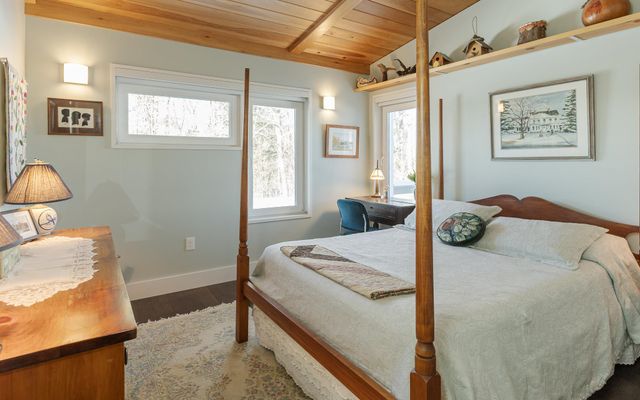 101 Wentworth Road, Walpole, NH 03608