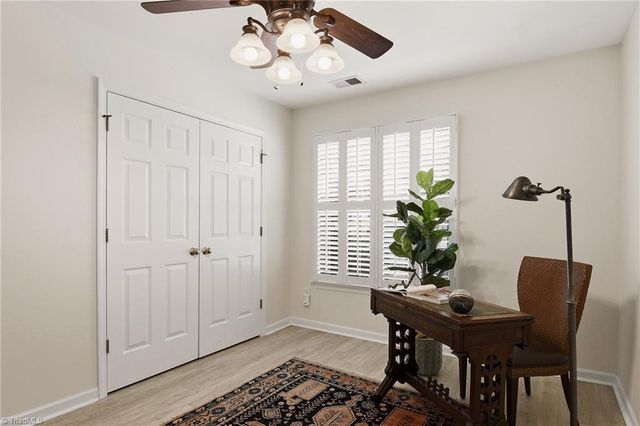 2140 Weststone Road 140, Clemmons, NC 27012