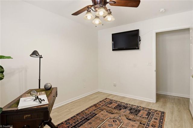 2140 Weststone Road 140, Clemmons, NC 27012