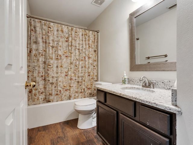 7914 Sinfonia Drive, Houston, TX 77040