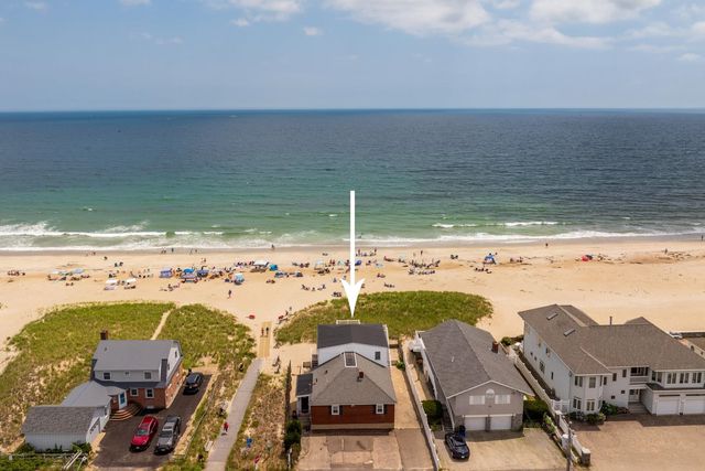 103 Ocean Drive, Seabrook, NH 03874