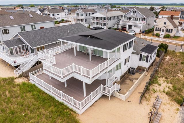 103 Ocean Drive, Seabrook, NH 03874