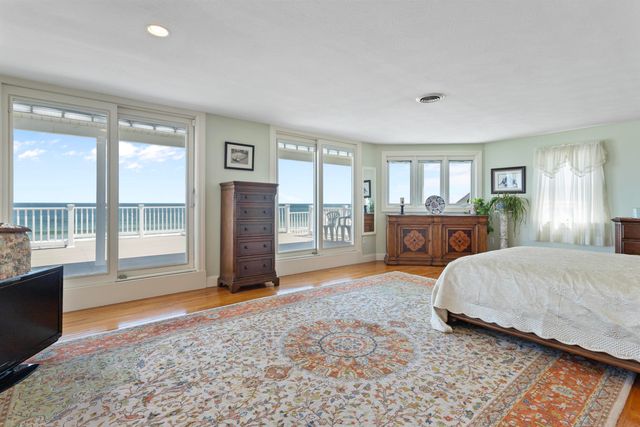 103 Ocean Drive, Seabrook, NH 03874