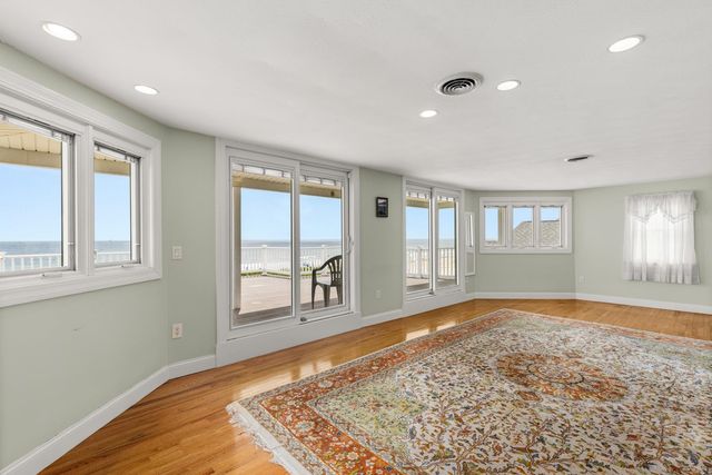 103 Ocean Drive, Seabrook, NH 03874