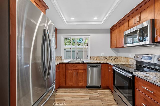 8777 Coral Springs Court 8C, Huntington Beach, CA 92646