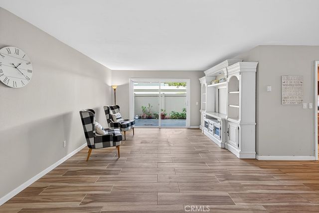 8777 Coral Springs Court 8C, Huntington Beach, CA 92646
