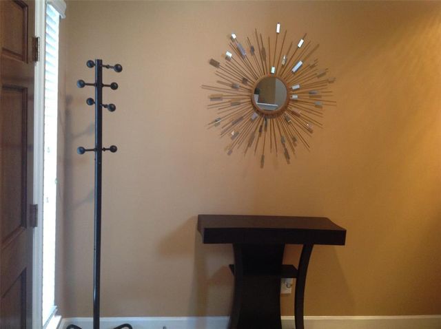 3735 Main Plaza Drive, Houston, TX 77025