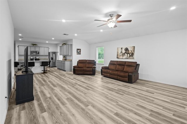 3513 Allie Payne Road, Orange, TX 77632