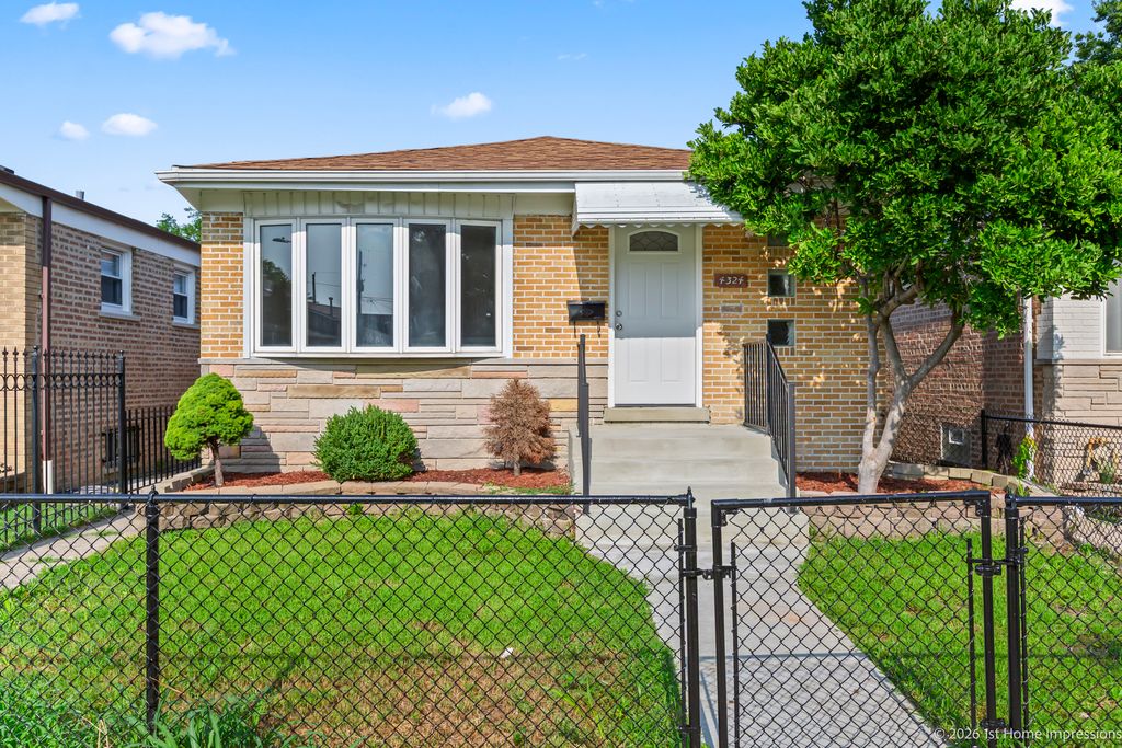 4324 S Keating Avenue, Chicago, IL 60632