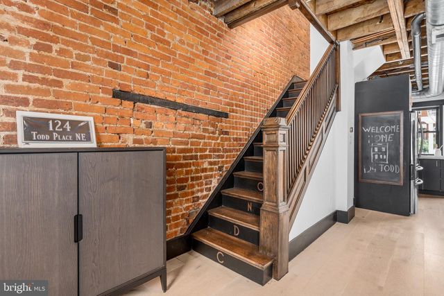 124 TODD PL NE, Washington, DC 20002