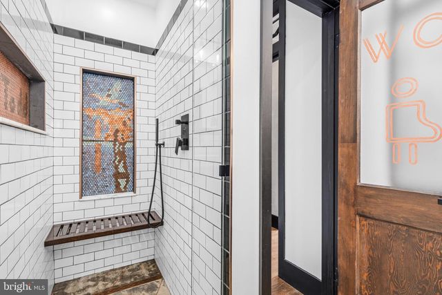 124 TODD PL NE, Washington, DC 20002