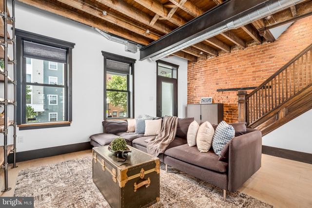 124 TODD PL NE, Washington, DC 20002