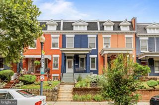 124 TODD PL NE, Washington, DC 20002