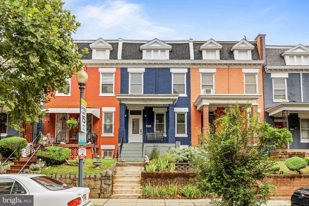 124 TODD PL NE, Washington, DC 20002