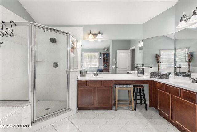 16 Conor Road, Jackson, NJ 08527