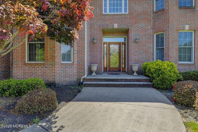 16 Conor Road, Jackson, NJ 08527