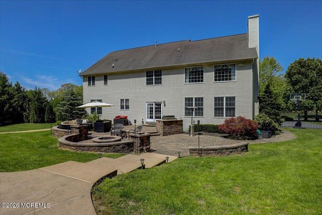 16 Conor Road, Jackson, NJ 08527