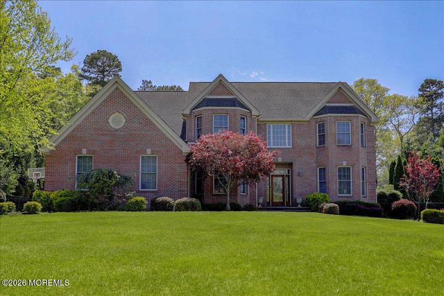 16 Conor Road, Jackson, NJ 08527