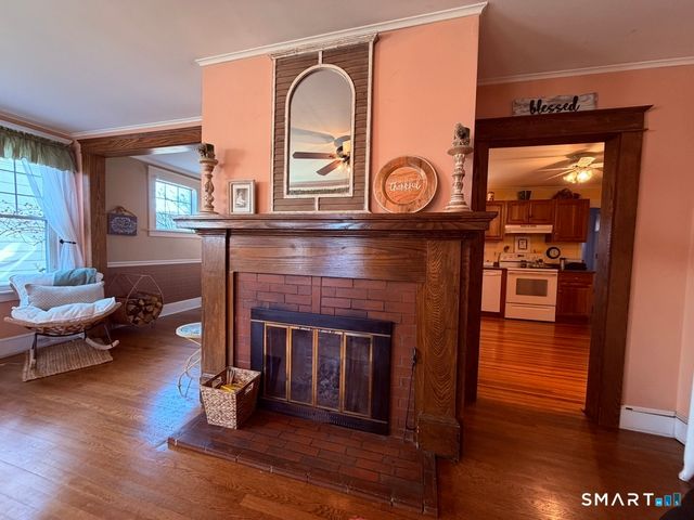 80 Cliff Street, Naugatuck, CT 06770