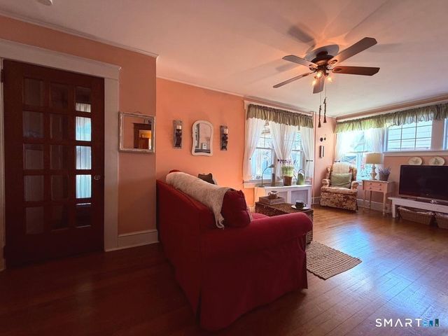 80 Cliff Street, Naugatuck, CT 06770