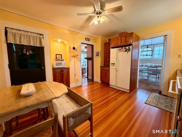 80 Cliff Street, Naugatuck, CT 06770