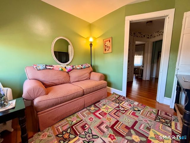 80 Cliff Street, Naugatuck, CT 06770