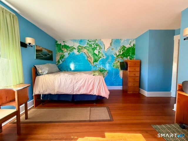 80 Cliff Street, Naugatuck, CT 06770