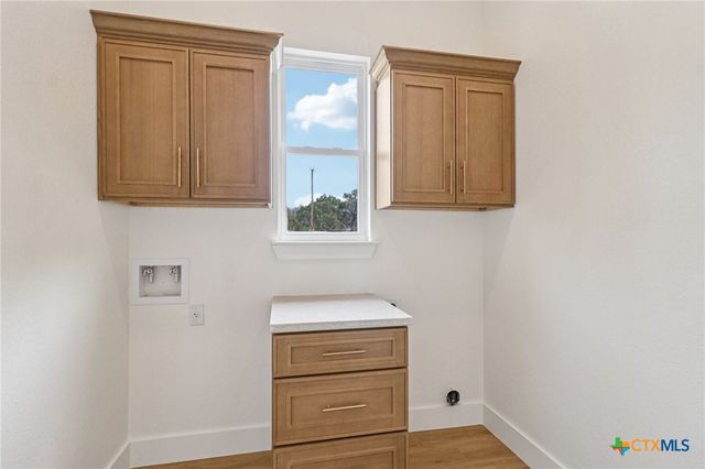 858 Rutherford, Fischer, TX 78623