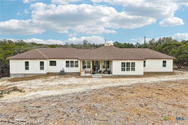858 Rutherford, Fischer, TX 78623