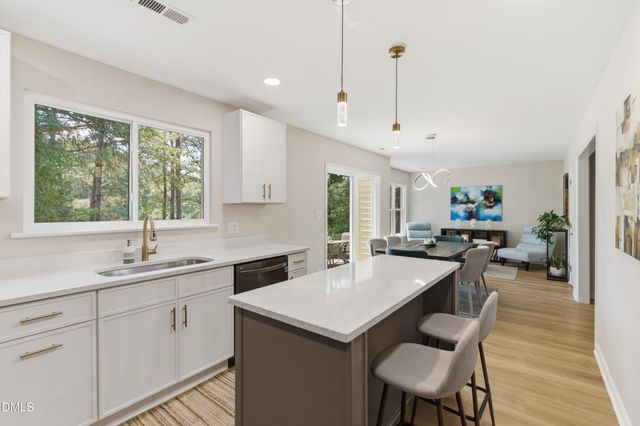 105 Colby Place, Chapel Hill, NC 27517