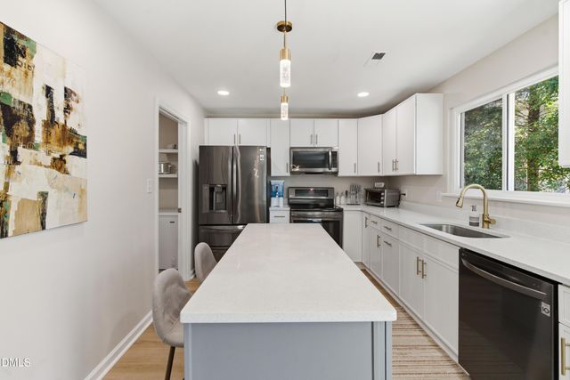105 Colby Place, Chapel Hill, NC 27517