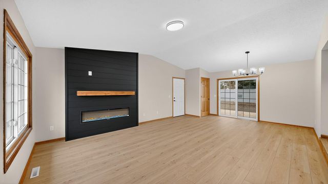 1032 Lilac Lane, Lake City, MN 55041