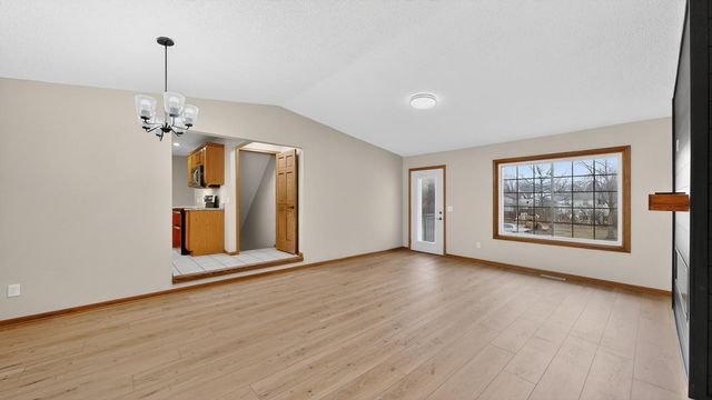 1032 Lilac Lane, Lake City, MN 55041