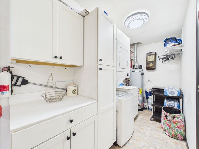 1504 Cheyenne Ave, Salina, KS 67401