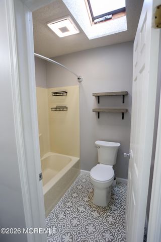 657 Ellicott Avenue, Toms River, NJ 08753