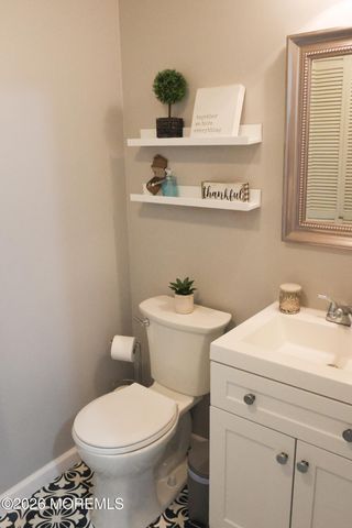 657 Ellicott Avenue, Toms River, NJ 08753