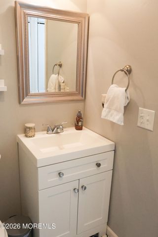 657 Ellicott Avenue, Toms River, NJ 08753