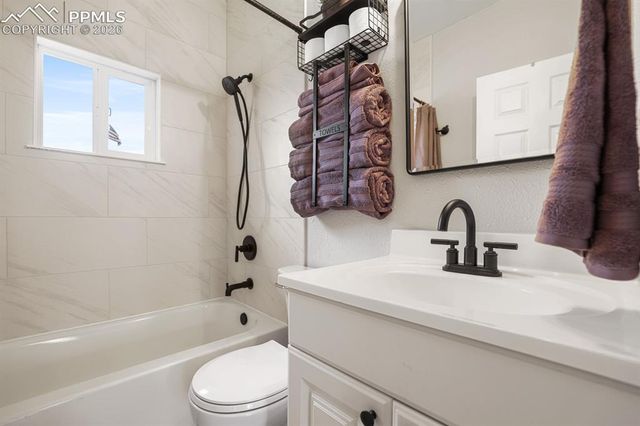 9840 Heritage Park Trail, Peyton, CO 80831