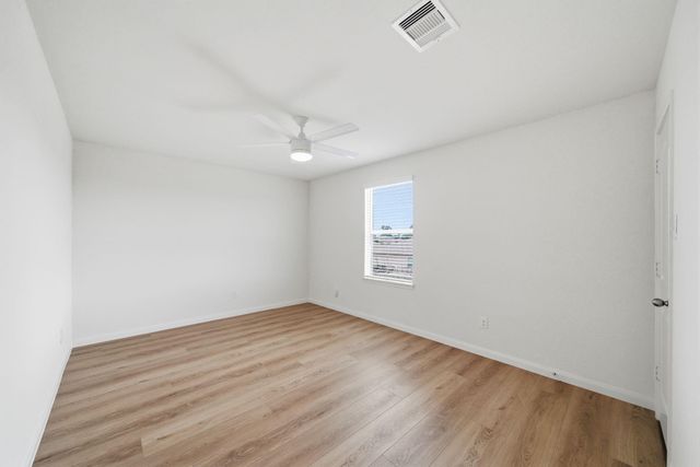 15327 Central Lakes Drive, Humble, TX 77396