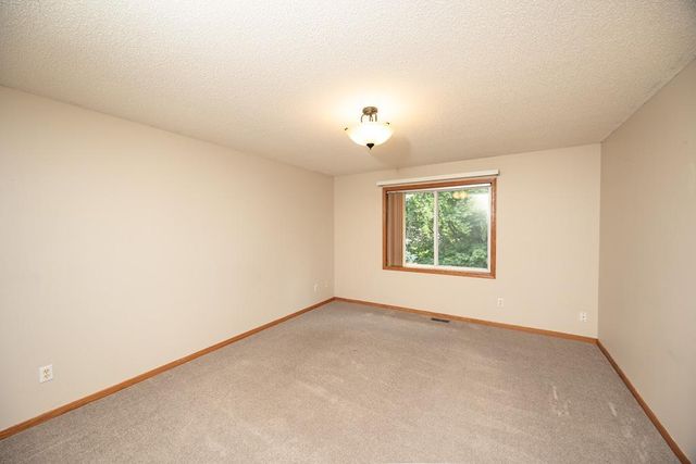 18122 Eventide Way, Farmington, MN 55024